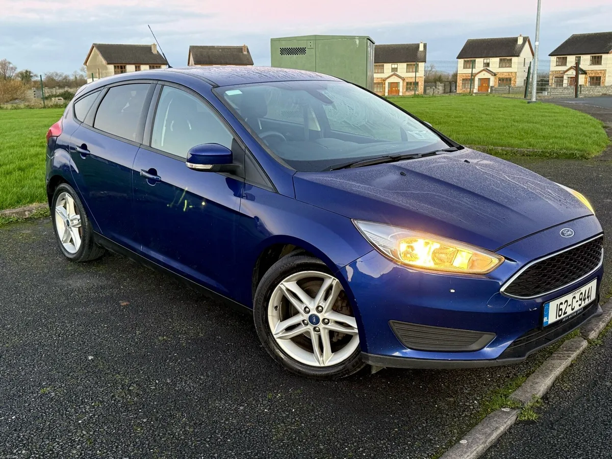 2016 Ford Focus Zetec NCT 09/27 - Image 1