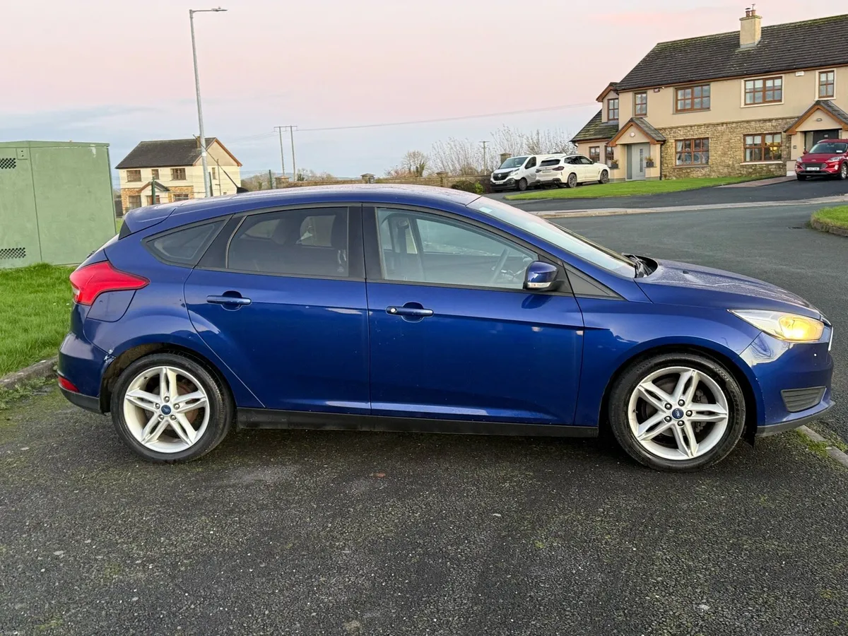 2016 Ford Focus Zetec NCT 09/27 - Image 3