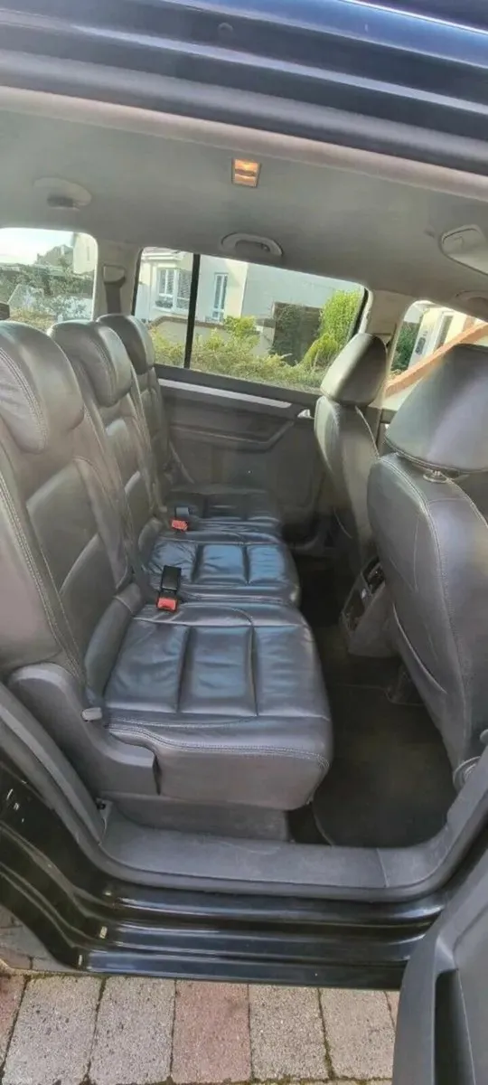 Volkswagen Touran 2013 NEW NCT !!! - Image 2