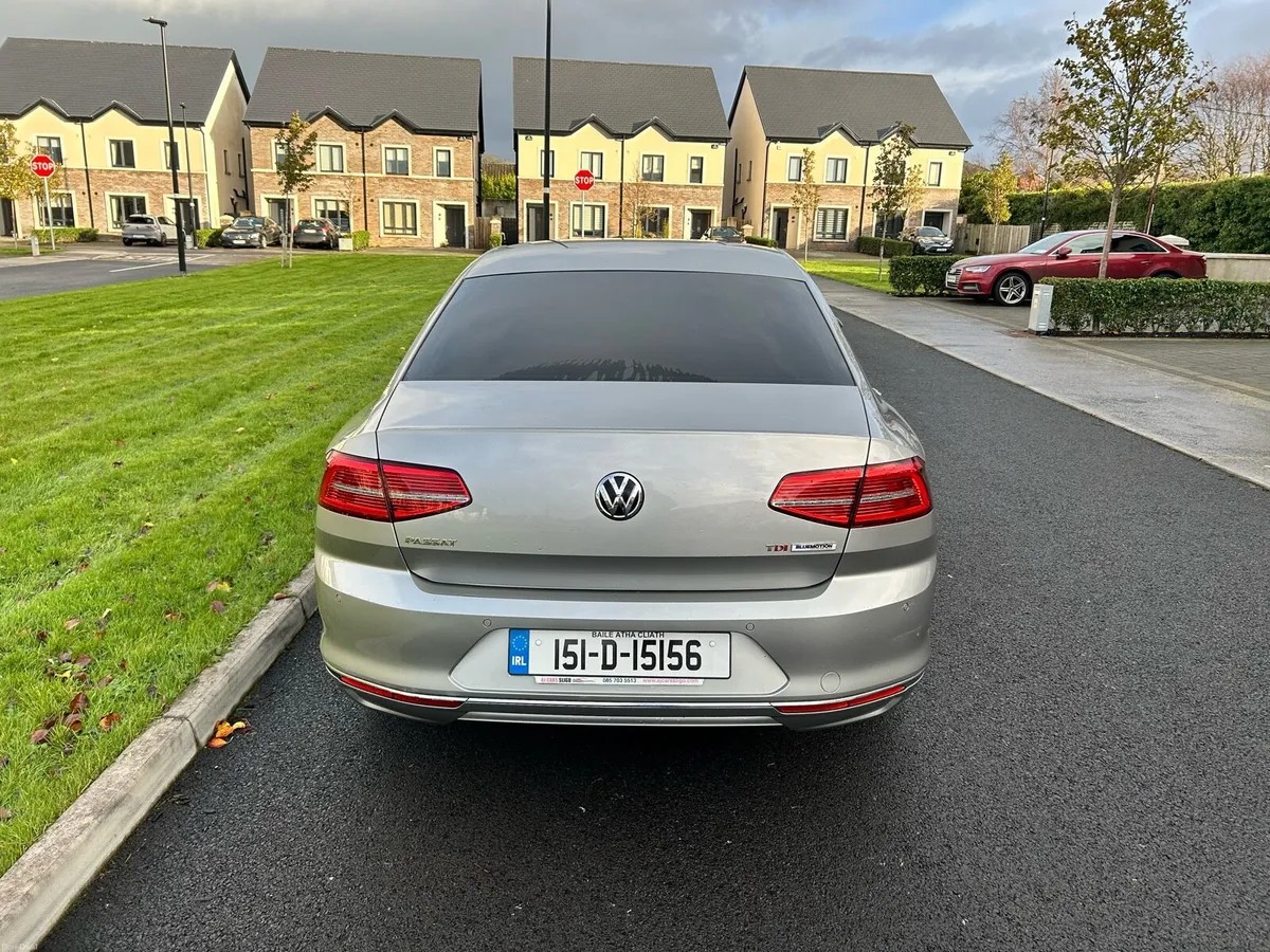 Volkswagen Passat Diesel 2015 Highline - Image 2