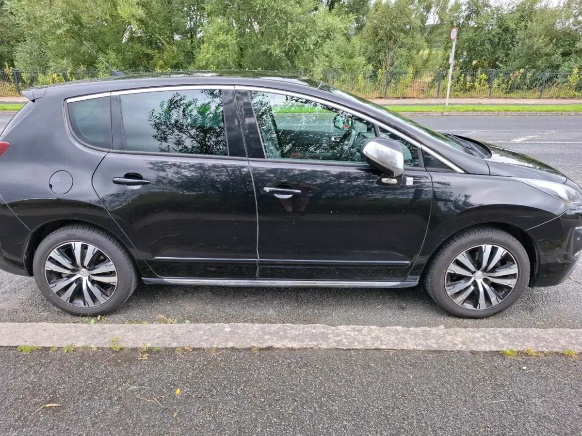 2015 (151) Peugeot 3008  HYBRID 4 200 4X4 ALLURE 5 - Image 4