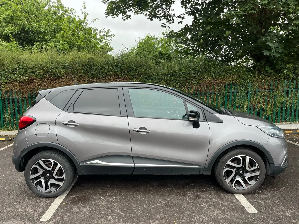 Renault Captur Intense 1.5 DCI 2016 - Image 4