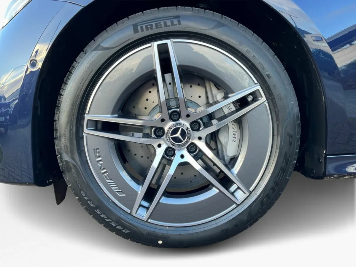 Mercedes-Benz E-Class E 300DE AMG Line Plus PHEV S - Image 6