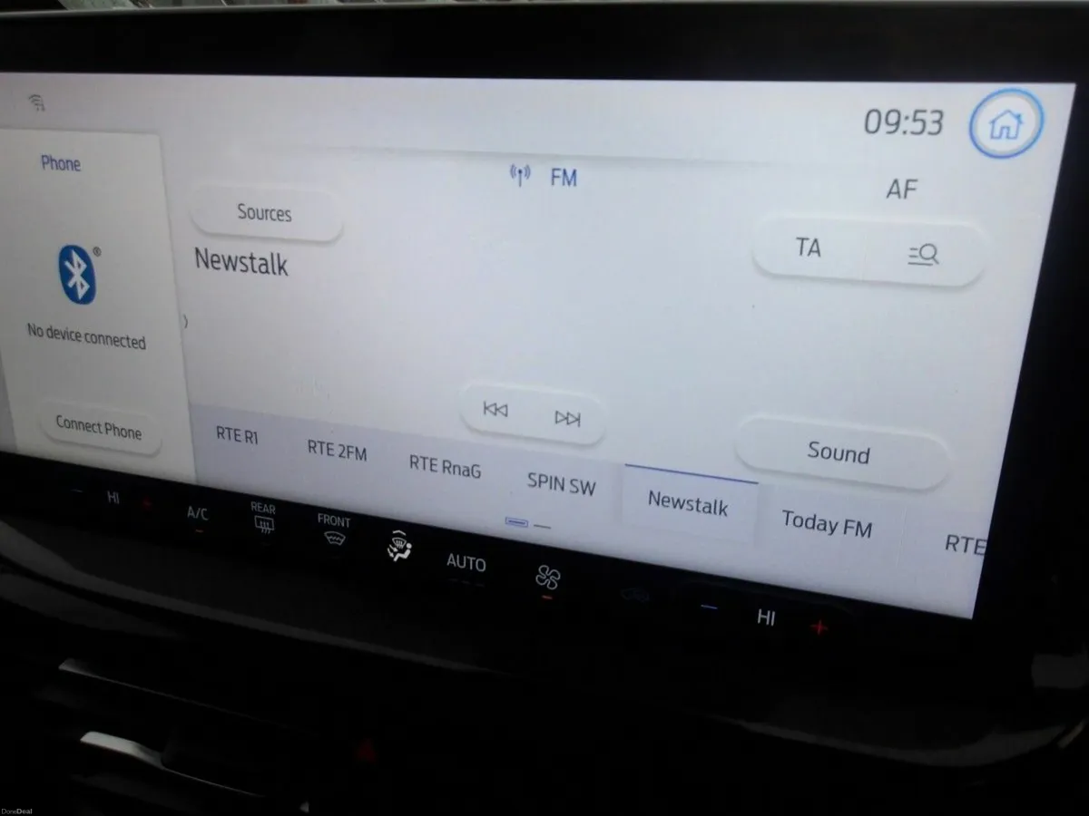 Ford Focus 1.5L EcoBlue 115PS ST-Line Auto - Image 3