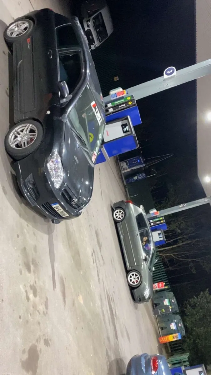 Toyota Corolla 2005 - Image 3