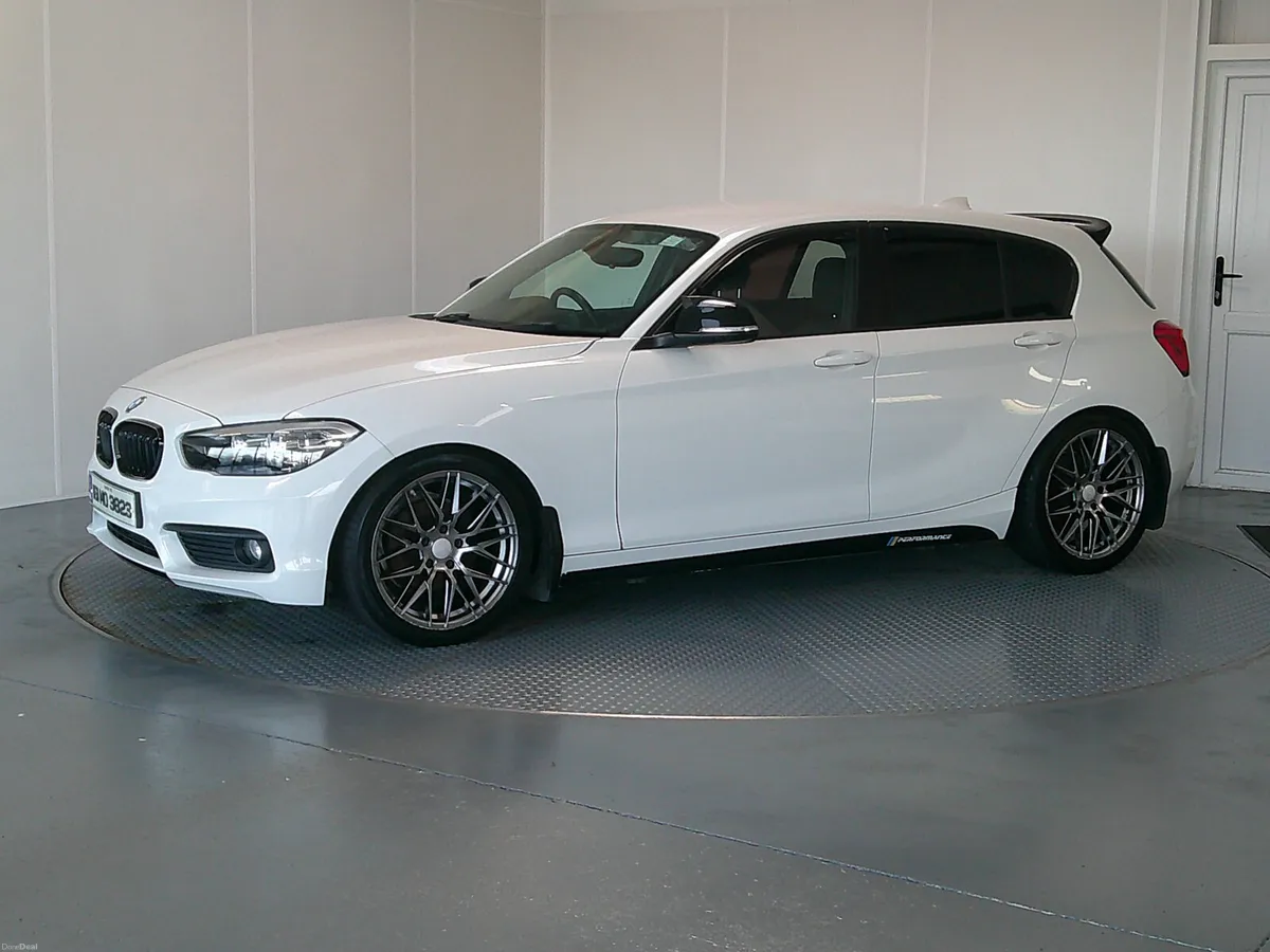 BMW 1-Series 2016 - Image 3