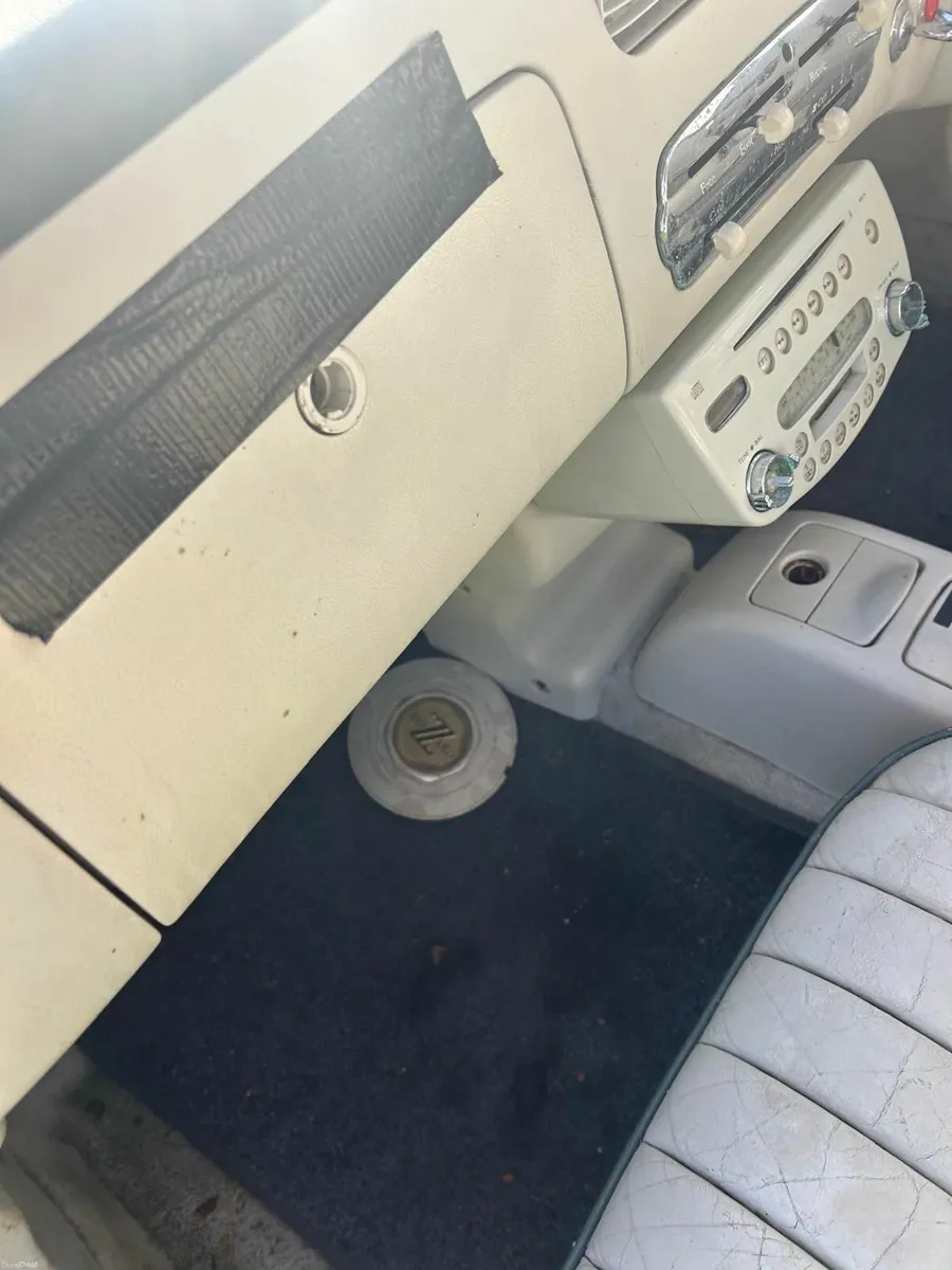 Nissan Figaro 1991 - Image 3