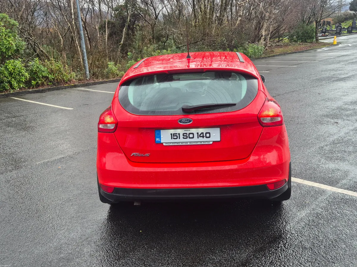 Ford Focus 2015 - Image 2
