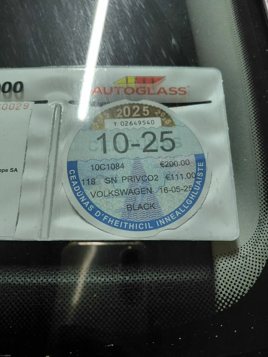 Volkswagen Passat 2010 - Image 4