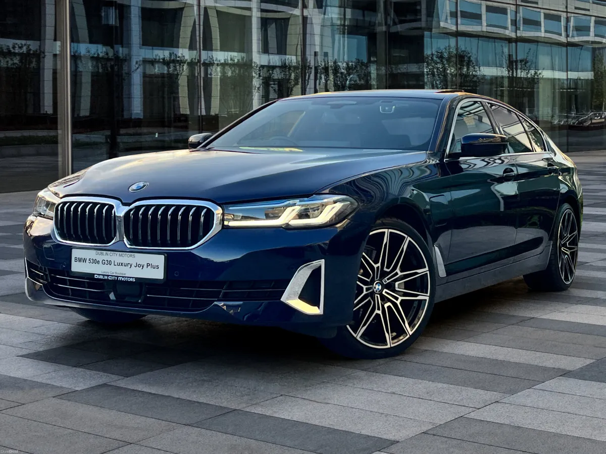 BMW 530e G30 LCI Luxury Joy Plus *Sunroof* - Image 3