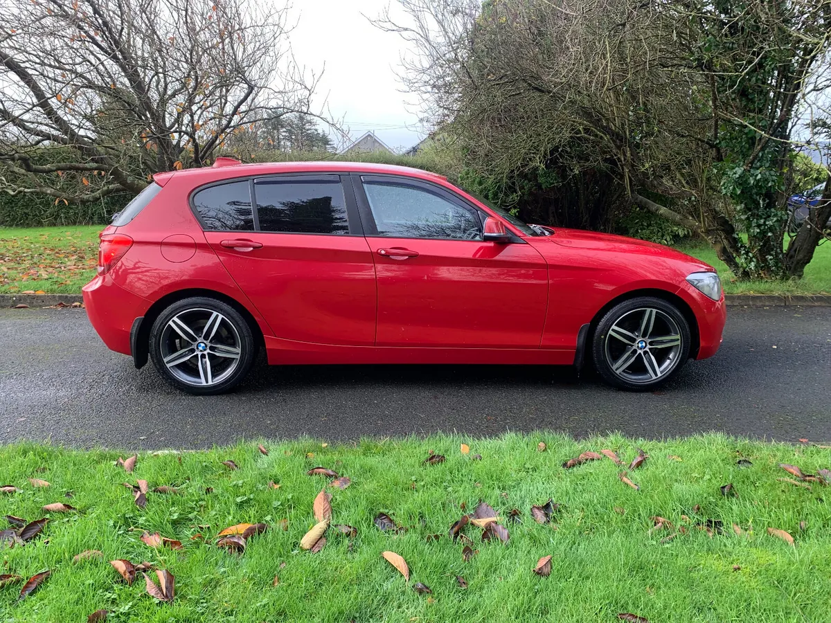 BMW 1-Series 2012 120d SPORT - Image 2