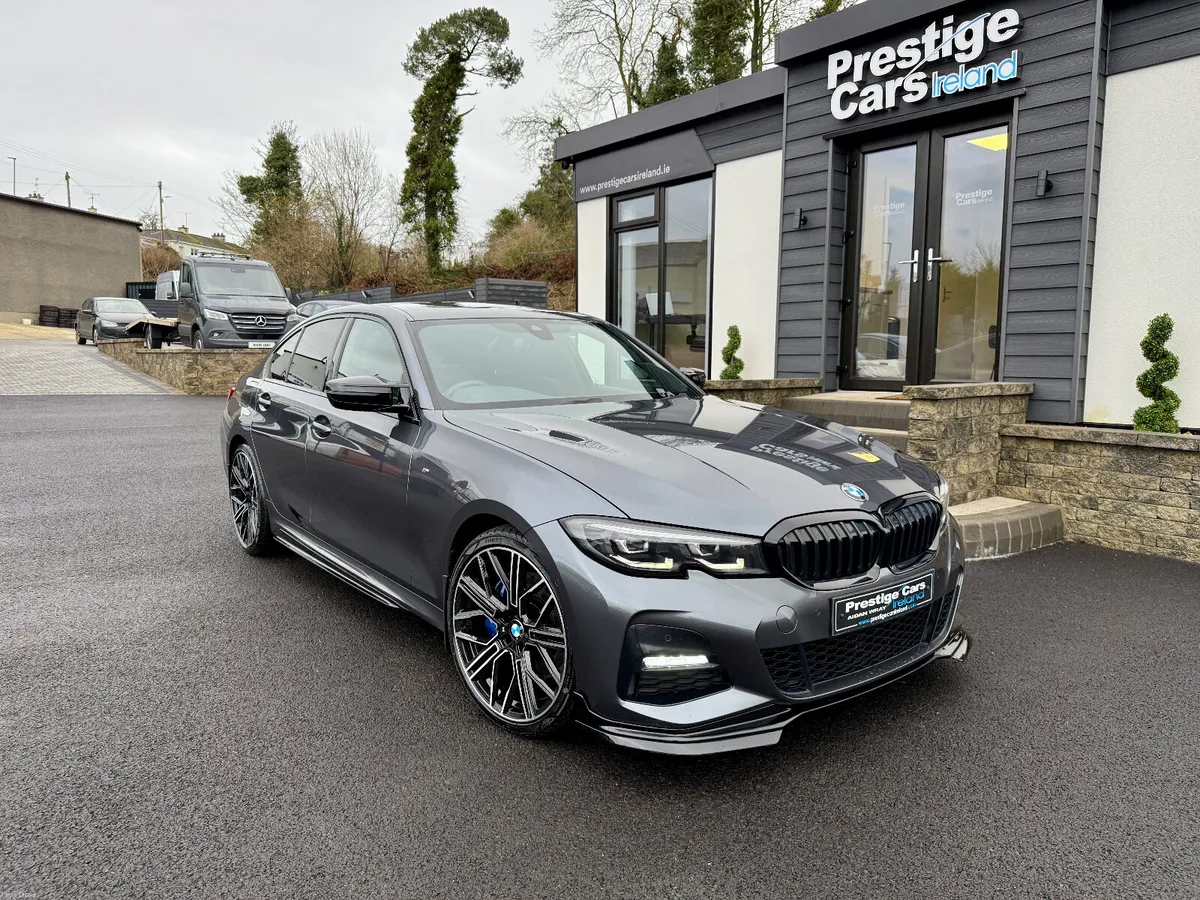 212 BMW 330E M SPORT,M PERFORMANCE KIT,LEATHER,FSH - Image 4