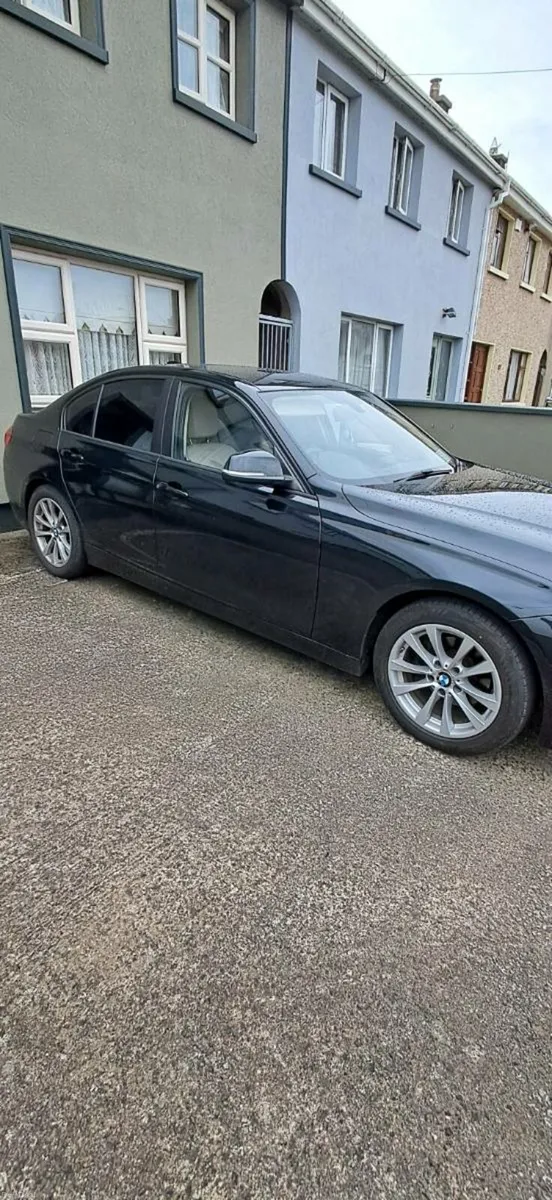 BMW 318D SE MODEL - Image 3