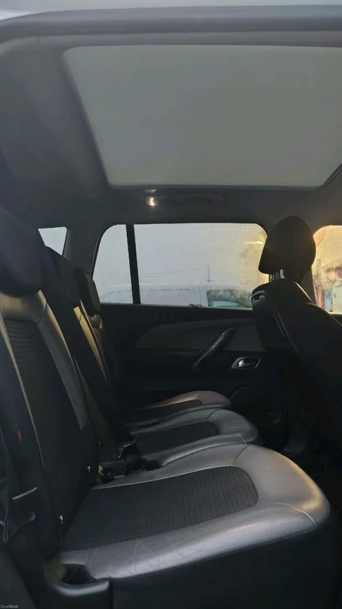 Citroen C4 grand Picasso 7 seater - Image 4