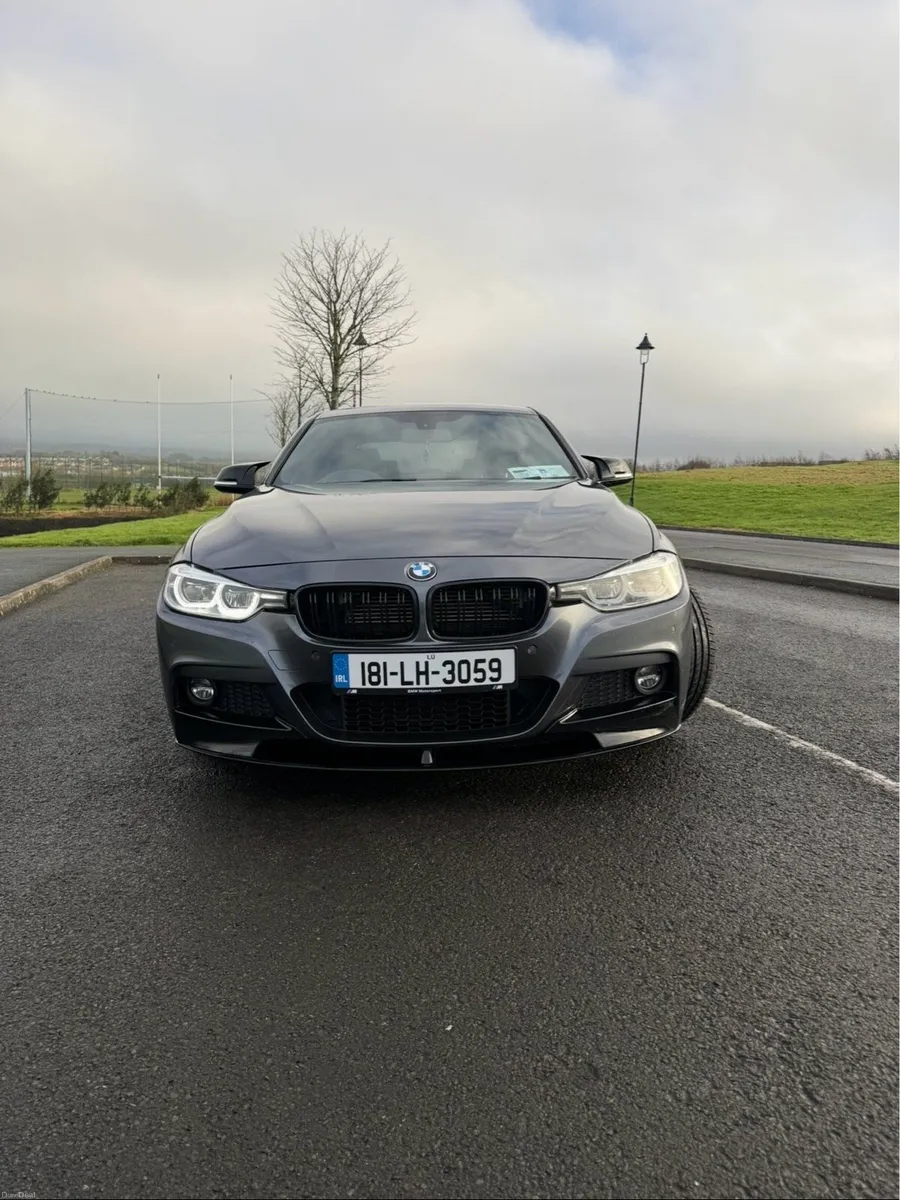 2018 bmw 330e m sport - Image 2