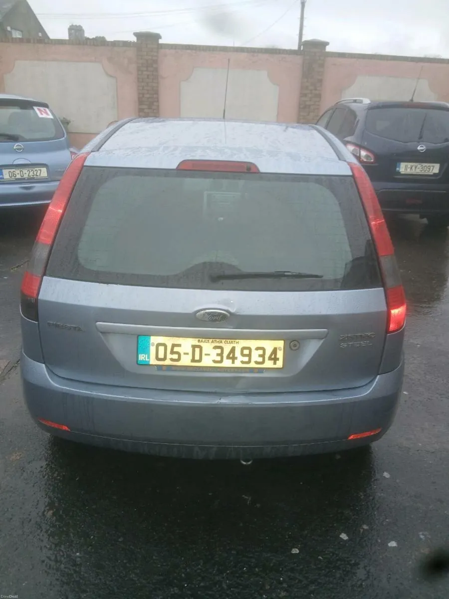 Ford Fiesta zetec STEEL - Image 1