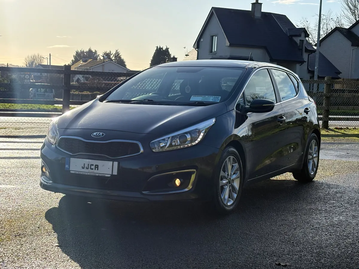 ABSOLUTELY IMMACULATE 2015 DIEDEL KIA CEED - Image 3