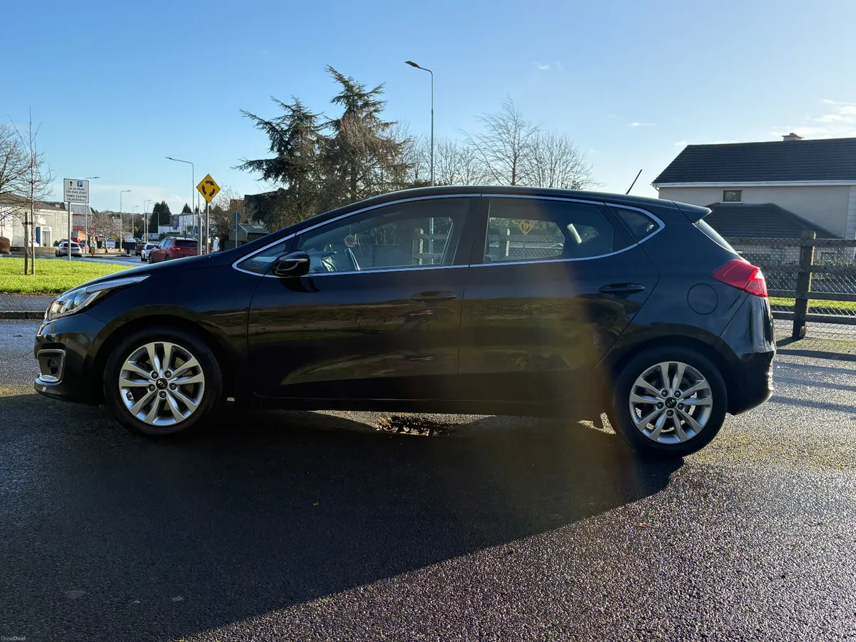 ABSOLUTELY IMMACULATE 2015 DIEDEL KIA CEED - Image 4