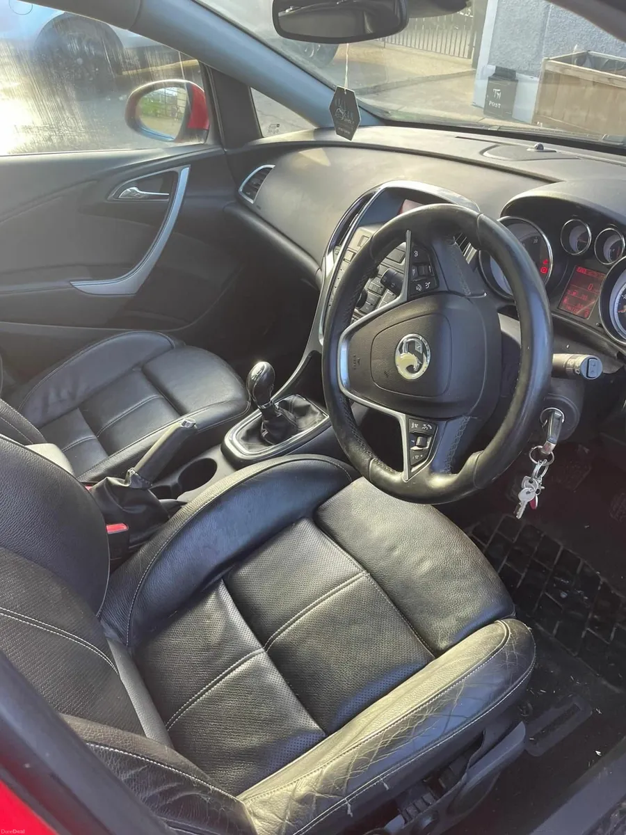 Vauxhall Astra 2013 - Image 4