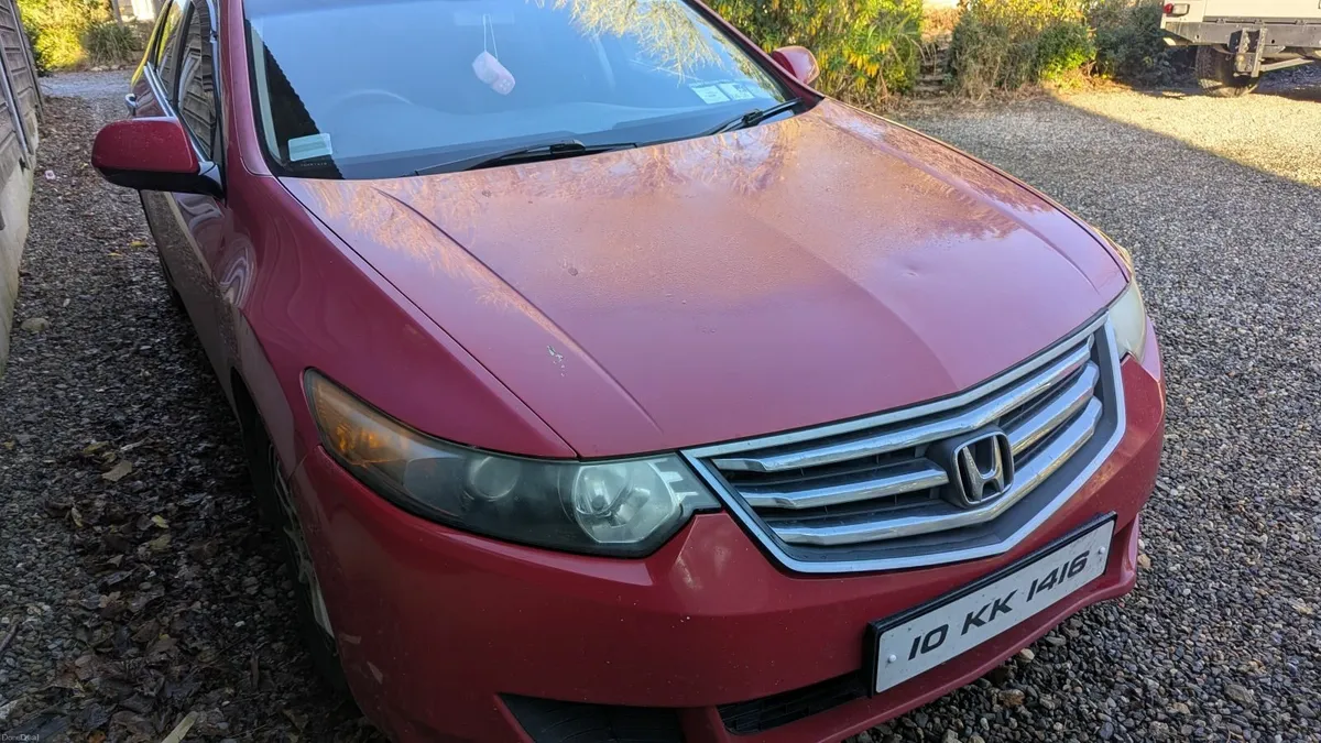 Honda Accord 2010 - Image 4