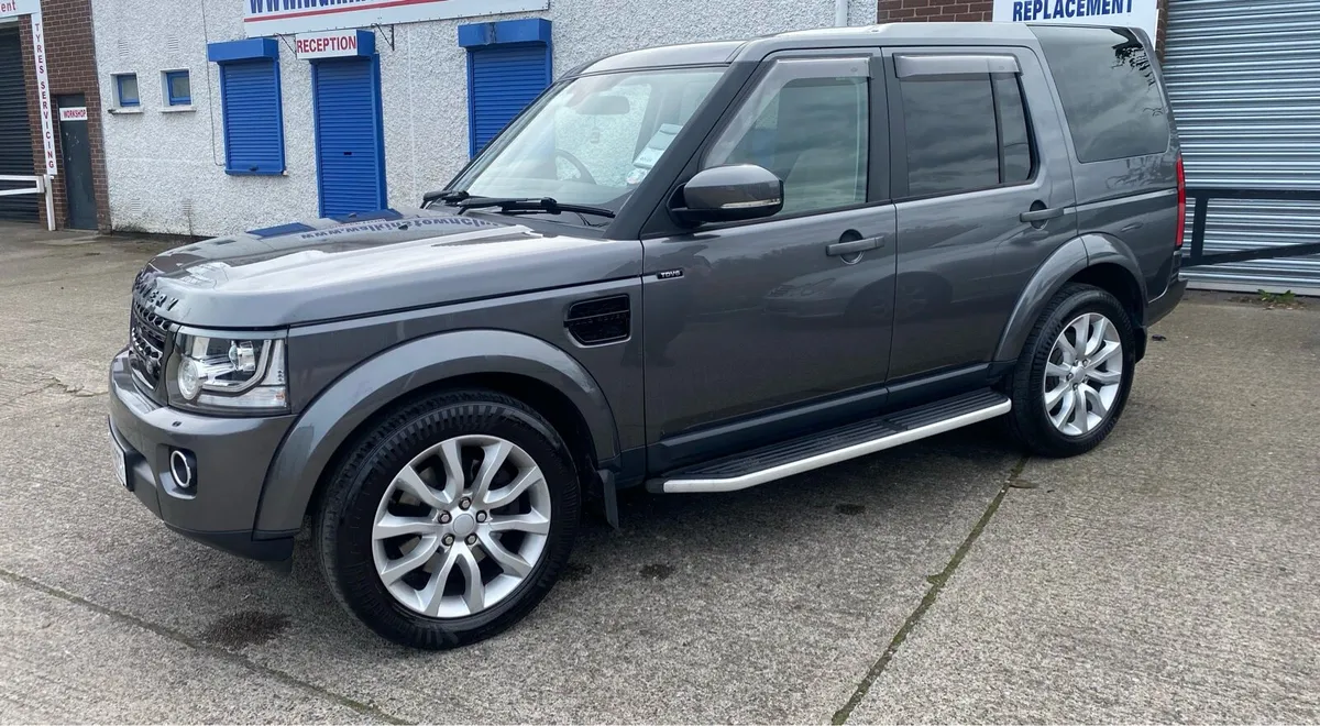 Land Rover Discovery 4 3.0 TDV6 (low mileage) - Image 1