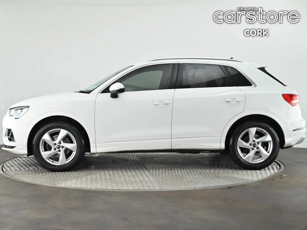 Audi Q3 35 TDI 150HP S Tronic SE - Image 6