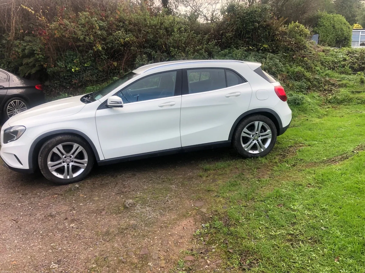 161 GLA Mercedes - Image 4