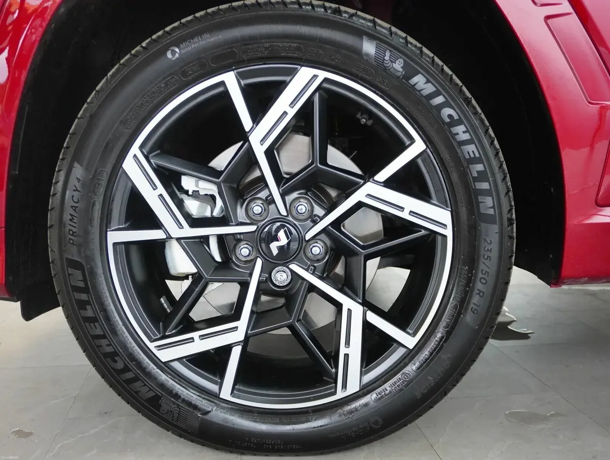 2025 Hyundai Tucson PHEV (Northern Ireland Car) - Image 3