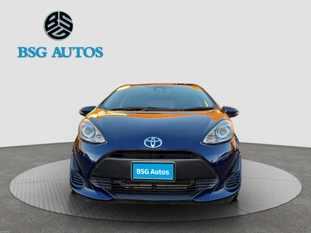 2018 TOYOTA AQUA 1.5 HYBRID *PUSH START* AUTOMATIC - Image 2