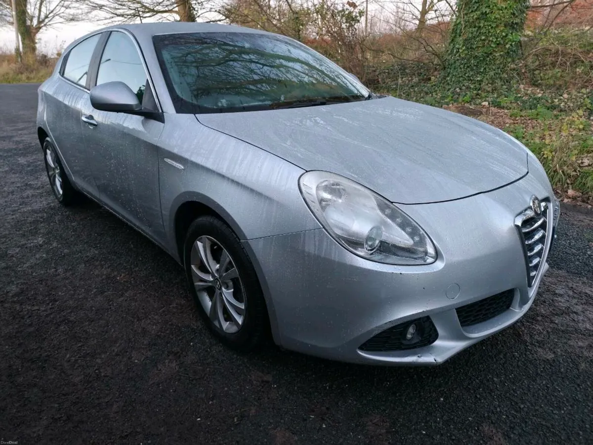 NCT Jan 27 Alfa Romeo Giulietta 1.6 Diesel Lusso - Image 4