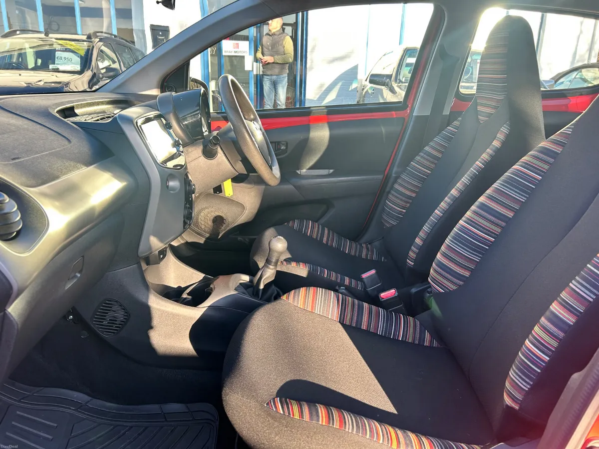 2015 CITROEN C1 1.0 PETROL VTI FEEL - Image 4