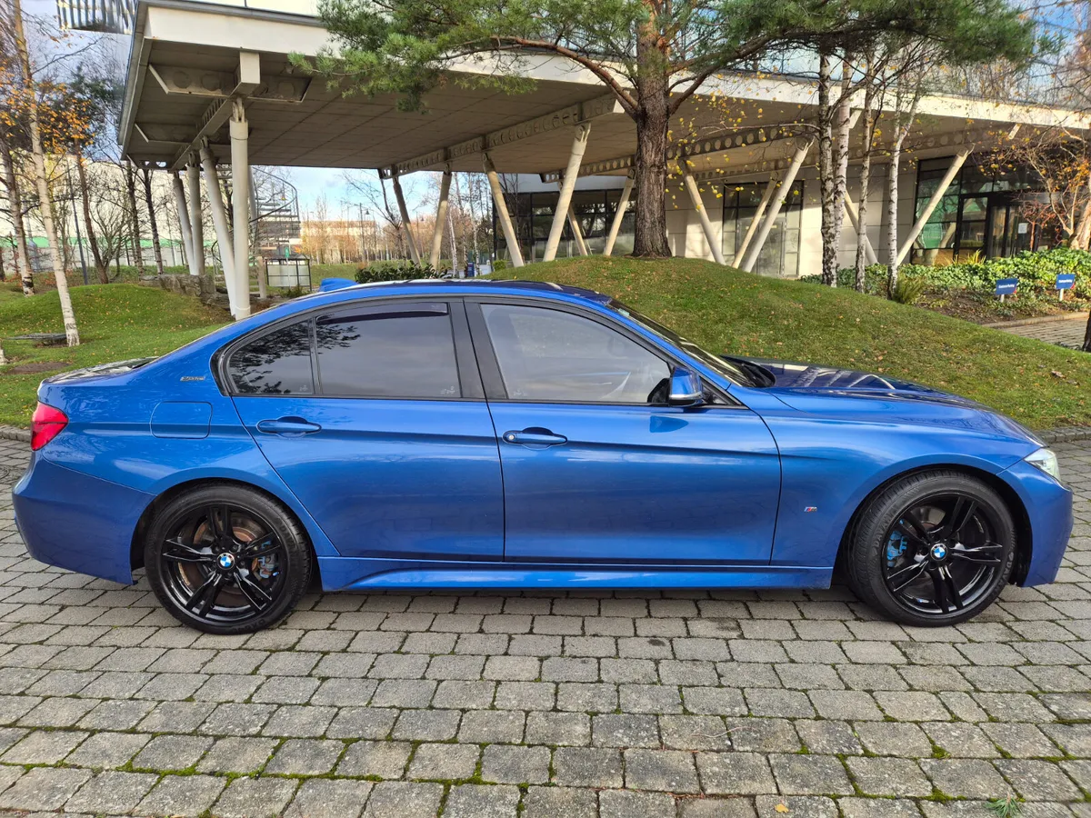 BMW 330E M SPORT, HEAD UP DISPLAY - Image 2