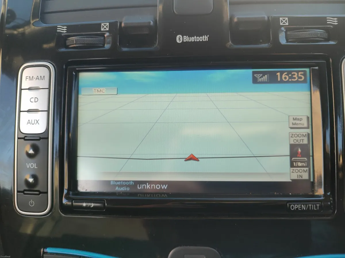 Nissan Leaf 2014 Perfect Battery New NCT - Image 4