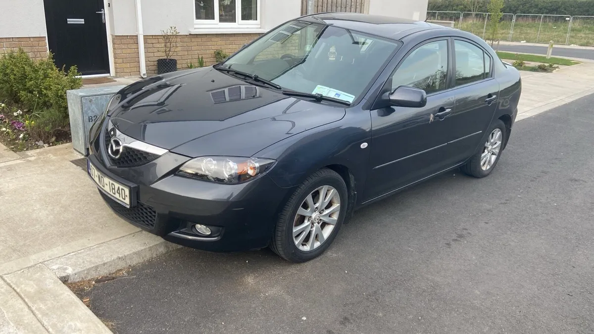 Mazda 3 - Image 1