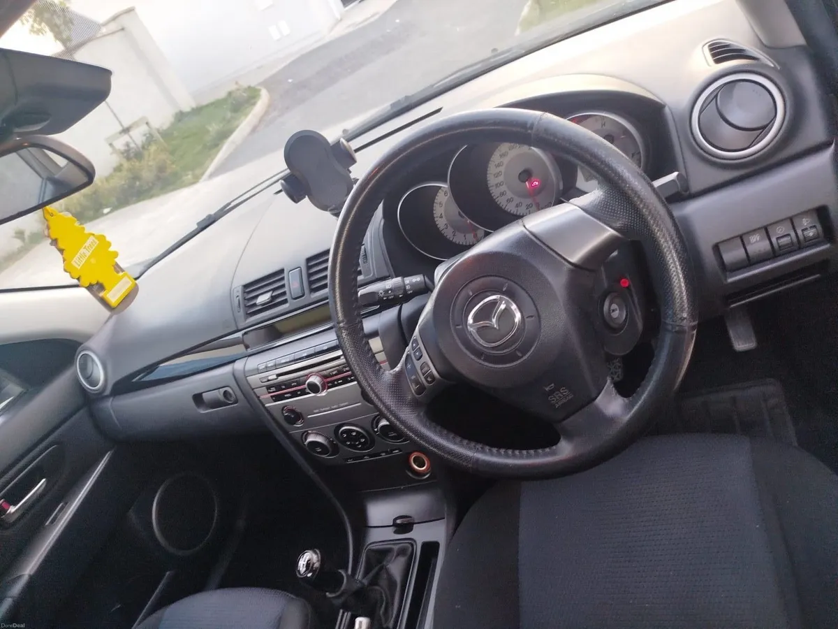 Mazda 3 - Image 3