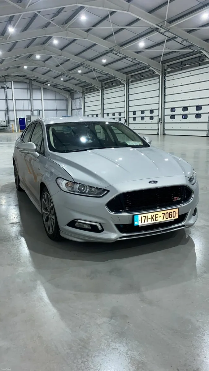 2017 Ford Mondeo st line - Image 4