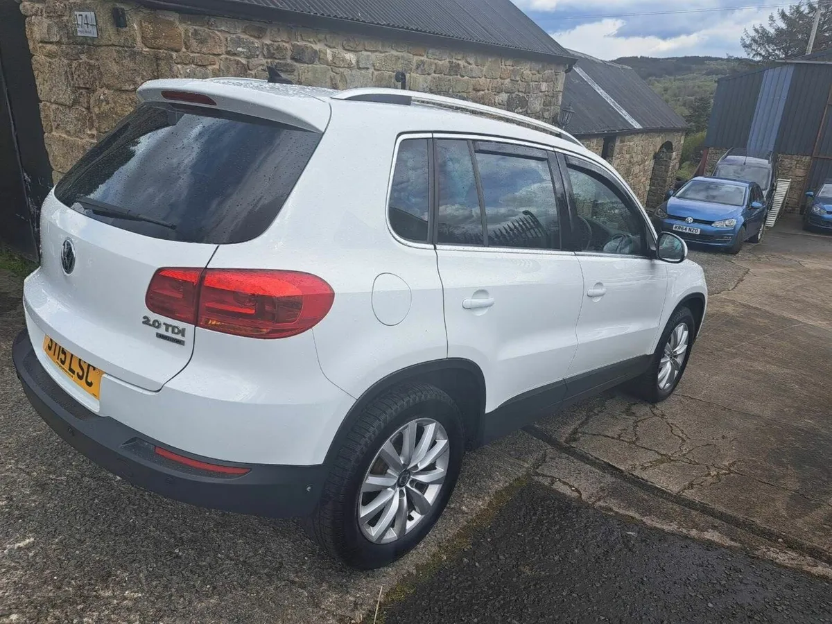 Volkswagen Tiguan 2015 - Image 4