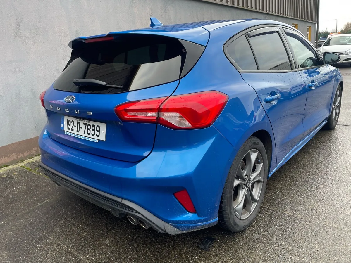 2019 Focus ST Line - Image 2