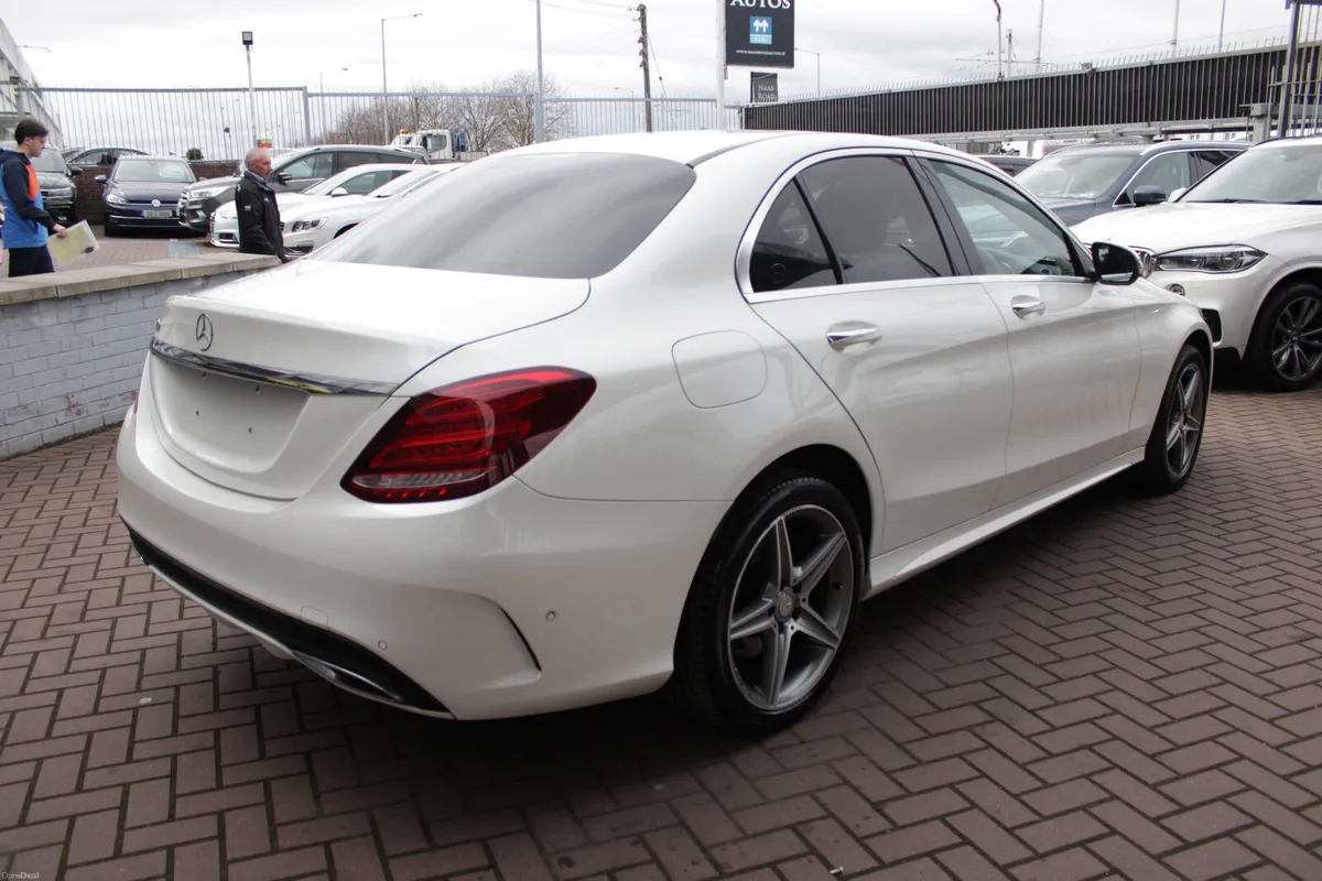 2017 C220D 2.1 SALOON 5DR AUTO - Image 4