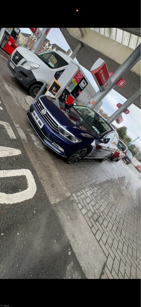 VW Passat 192 2.0 - Image 1