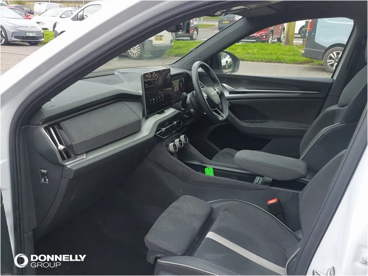 Skoda KODIAQ Estate SportLine - Image 2