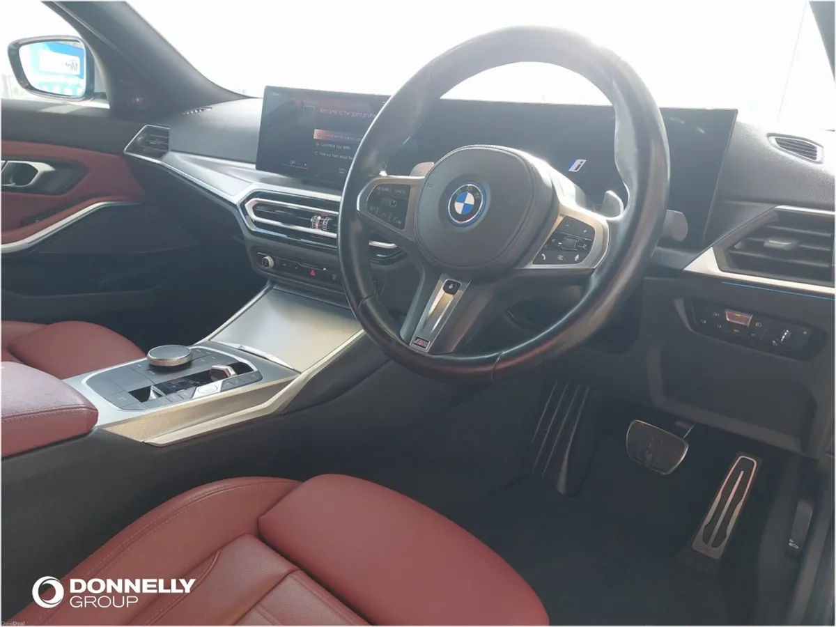 BMW 3 Series Saloon M Sport - Image 3
