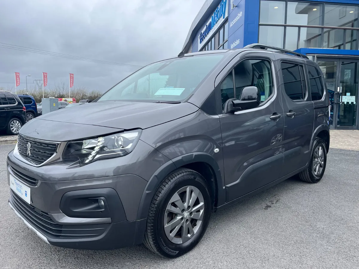 Peugeot Rifter 2023 Auto Wheelchair Access - Image 3