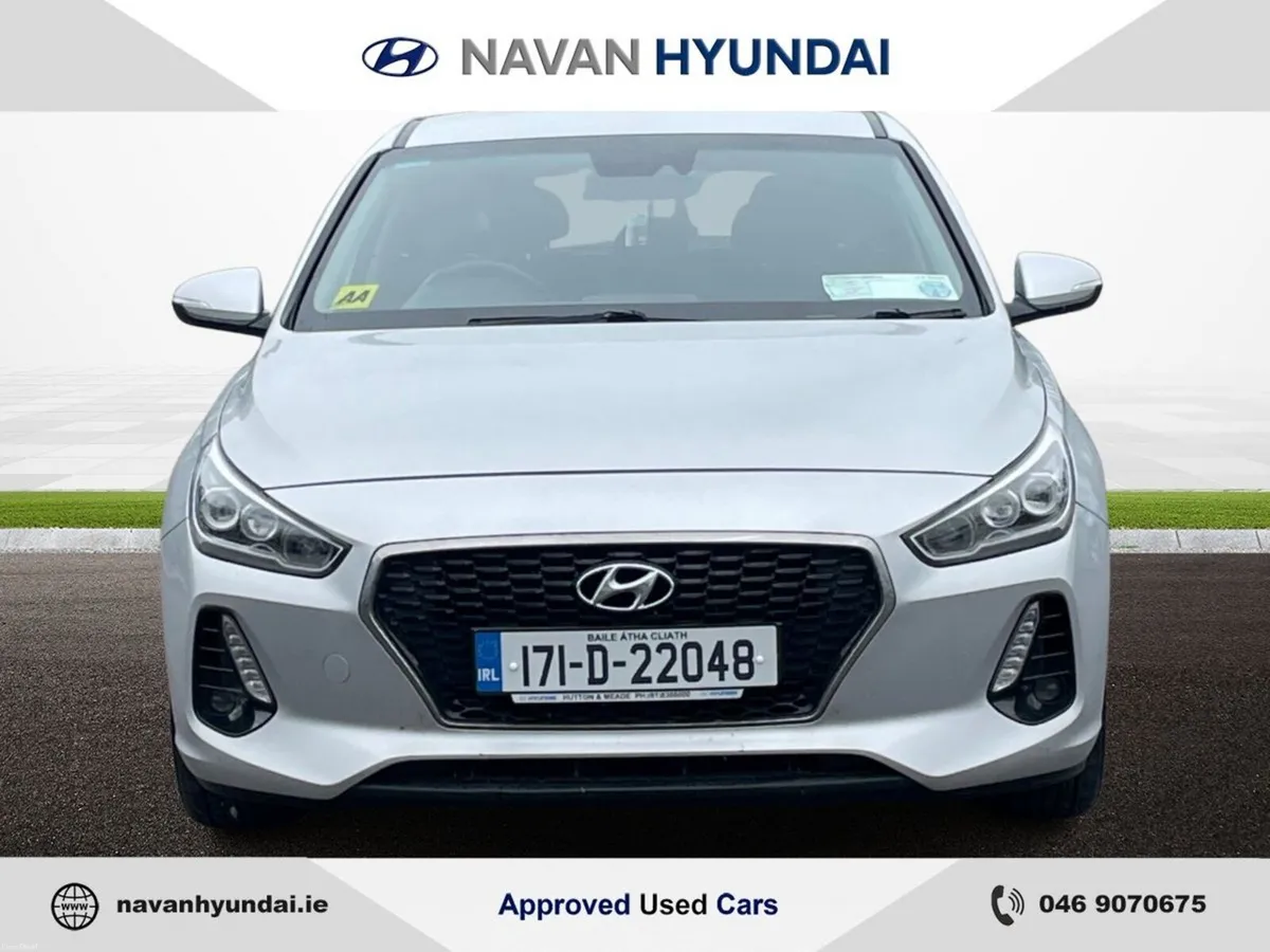 Hyundai i30 1.0 T-GDI Deluxe Launch Edition - Image 2