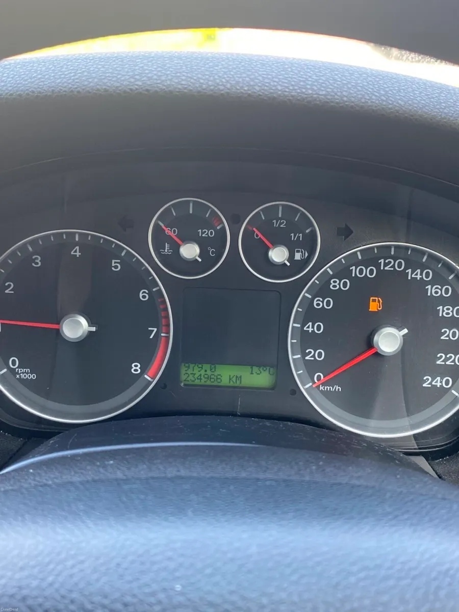 2007 1.4 Petrol Ford Focus - Image 3
