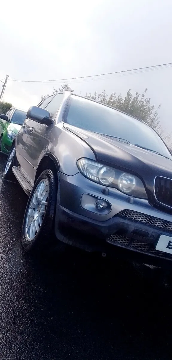 BMW X5 2004 - Image 1