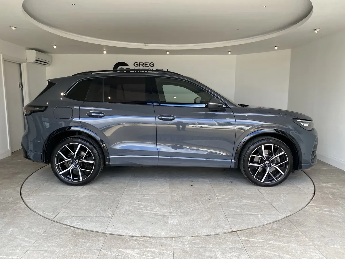 Volkswagen Tiguan 2024 - Image 4