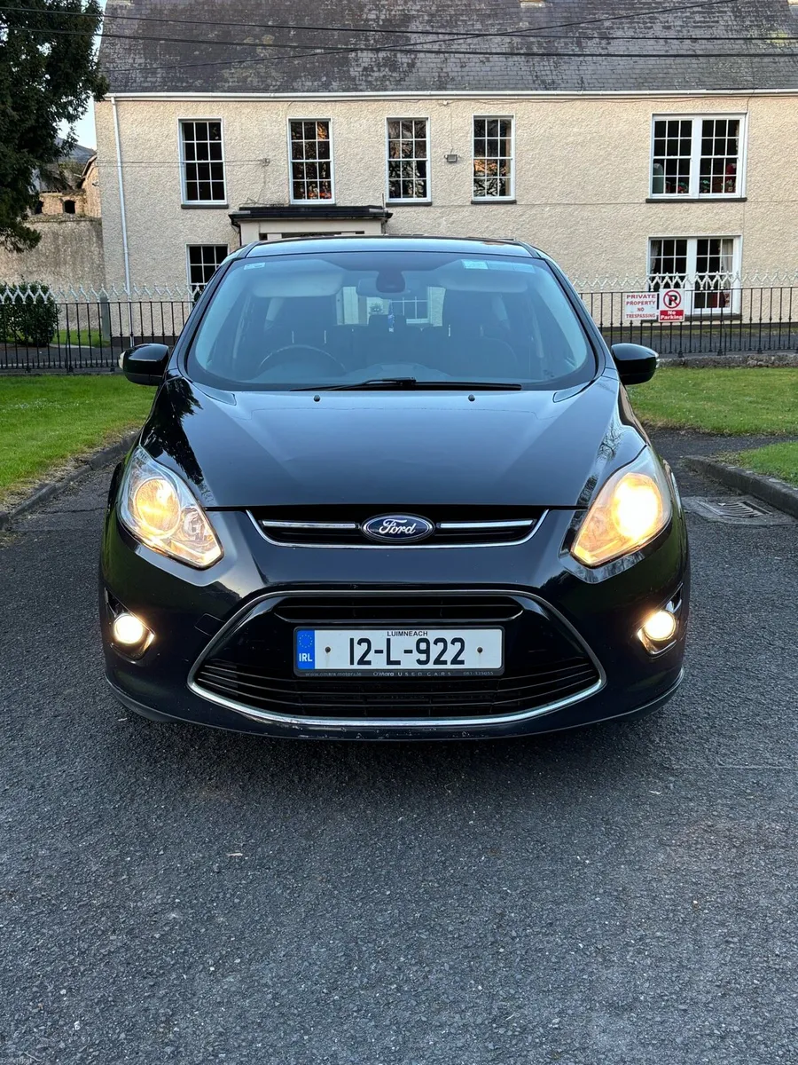Ford C-Max 2.0L TDCI Titanium - Image 2