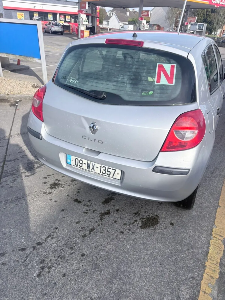 09 Renault Clio - Image 3