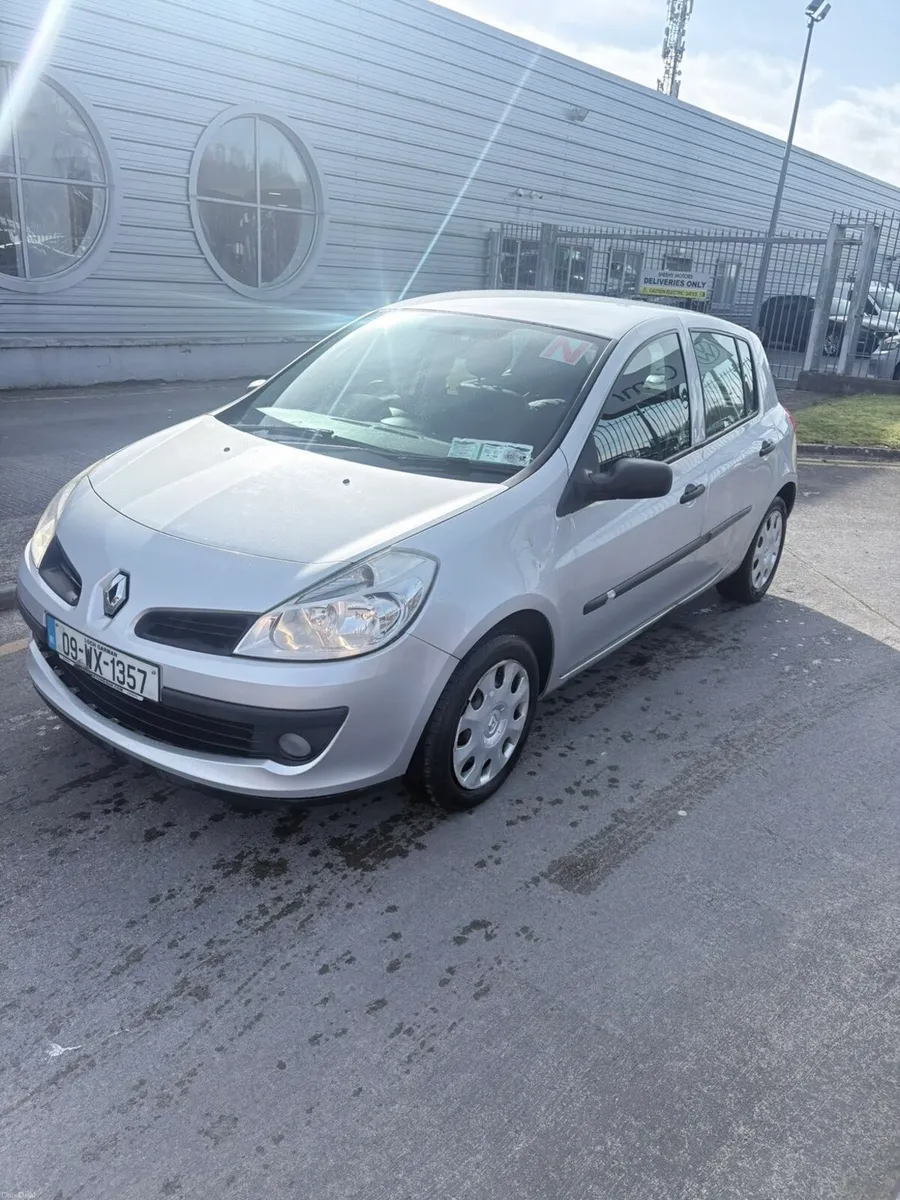 09 Renault Clio - Image 4